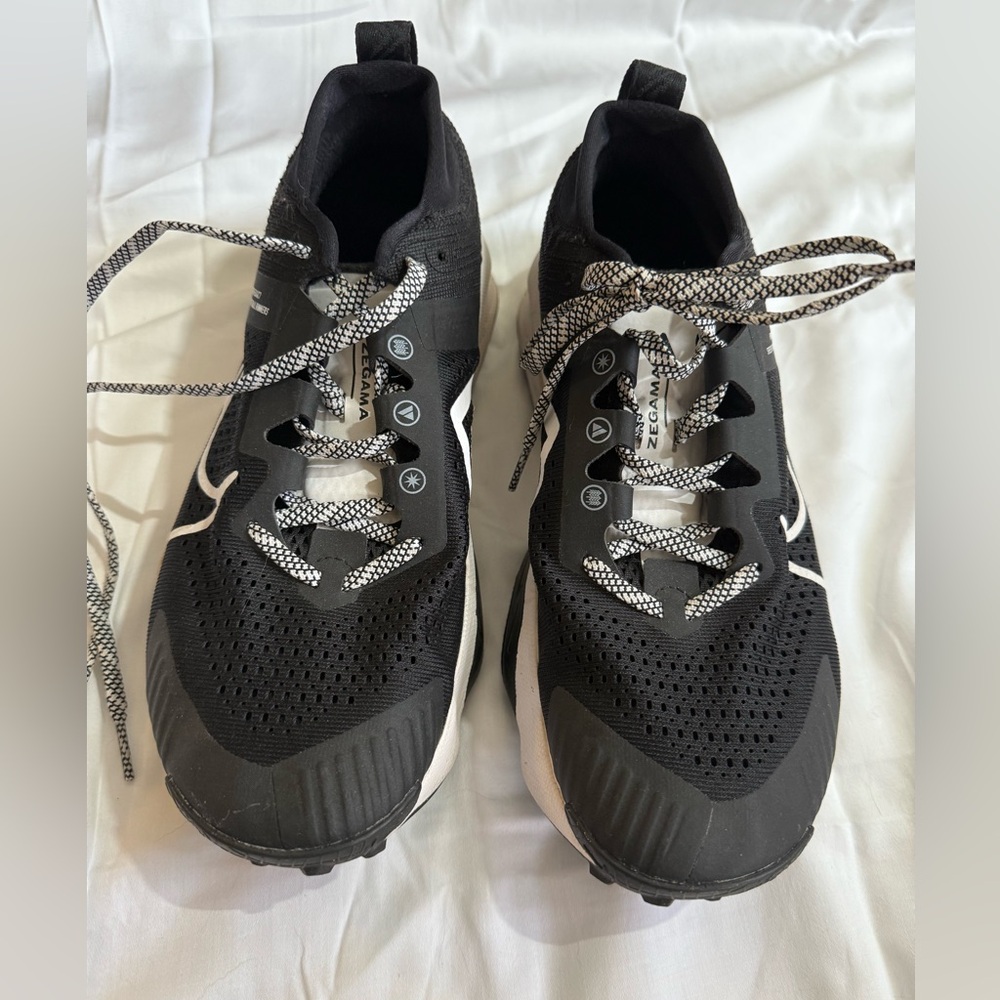 Nike Women's Zegama Trail Running Shoes